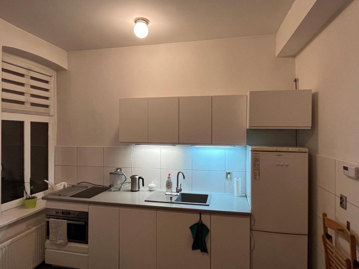 Sloneczny Apartament Centrum Poznania Klimatyzacja Wi-Fi Tv Zmywarka Pralka Piekarnik Exteriör bild