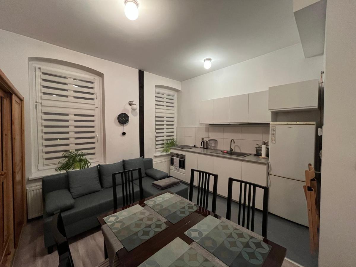 Sloneczny Apartament Centrum Poznania Klimatyzacja Wi-Fi Tv Zmywarka Pralka Piekarnik Exteriör bild